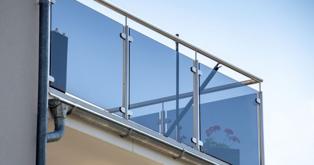 Guarda-corpo de vidro em Jundiaí